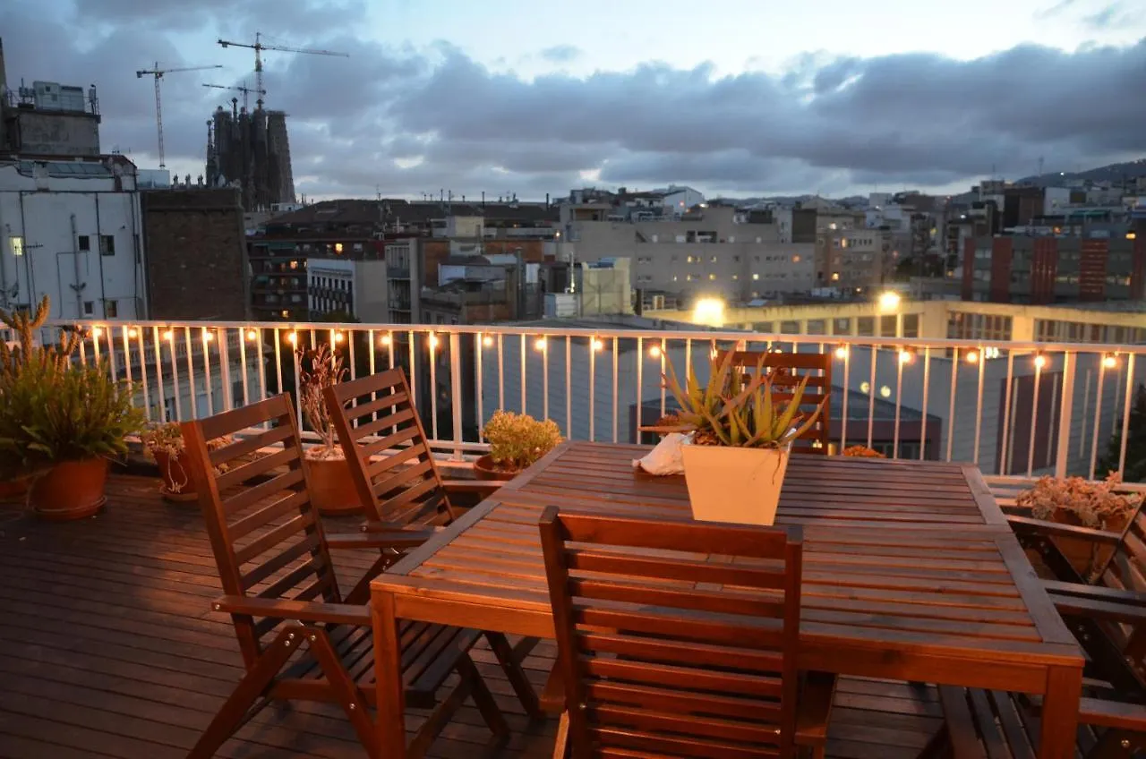 דירות Barcelona Sunny Terrace